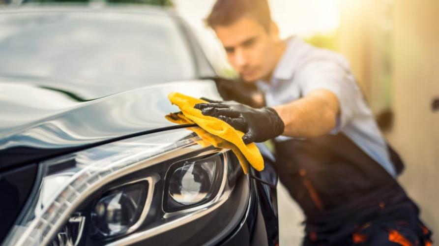 Dolphin’s Mobile Detail Service LLC