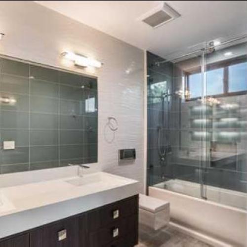 K & K Custom Glass, Inc.