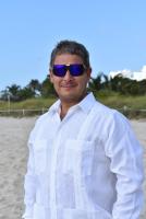 D'Accord Shirts & Guayaberas Inc.   