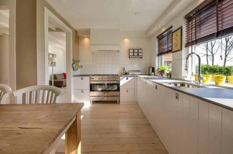 Town & Country Home Decor