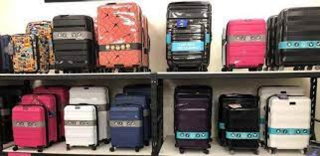tourist bag brands